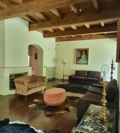 Apartment Farolfi Galliera