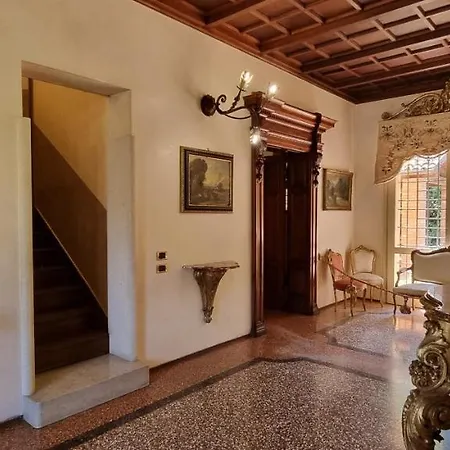 Farolfi Galliera Appartement *